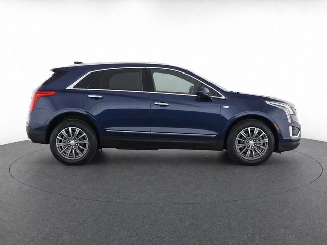 Used 2018 HARBOR BLUE METALLIC Cadillac Luxury FWD image 8