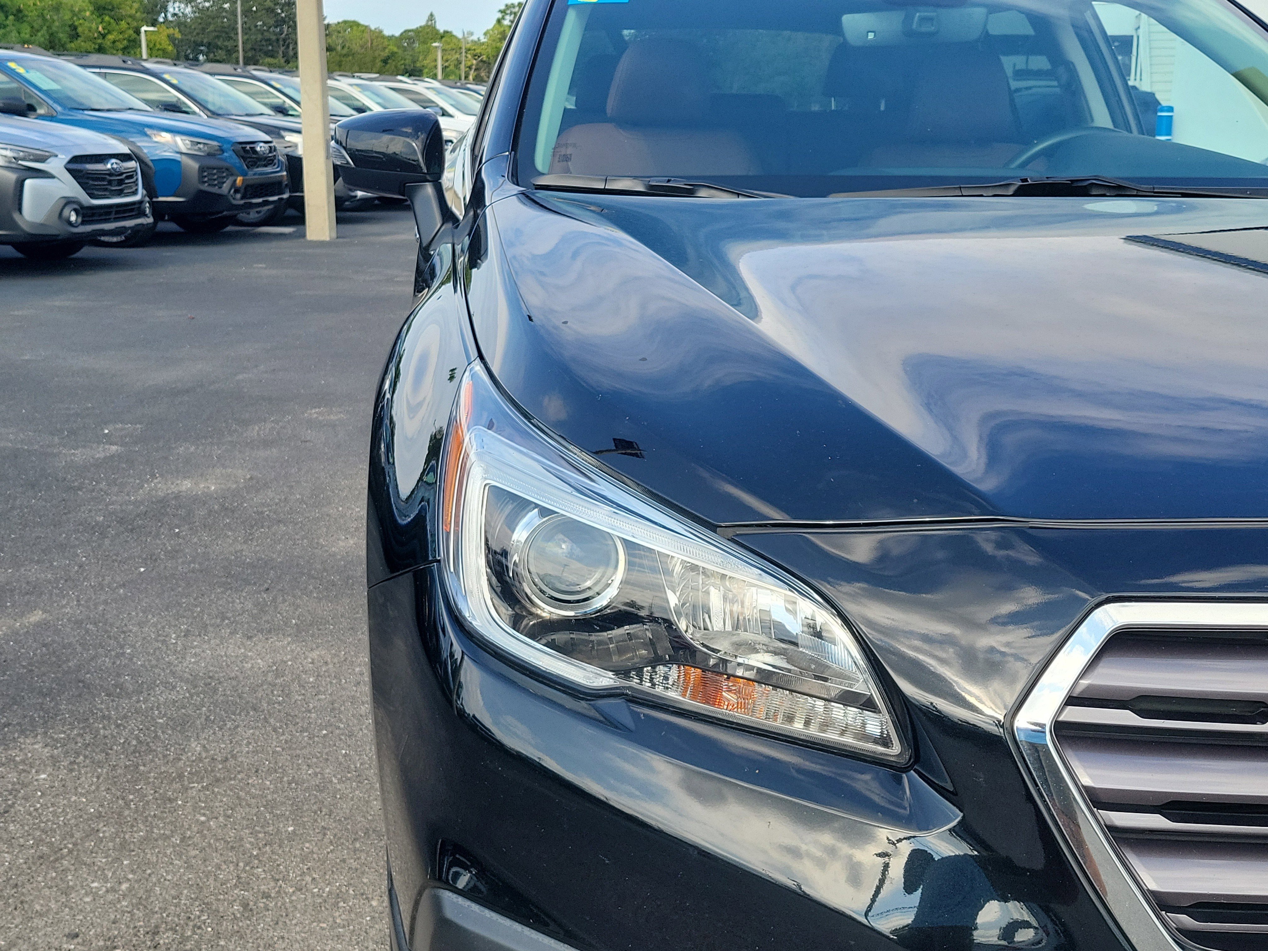 Used 2017 Crystal Black Silica Subaru Touring image 7