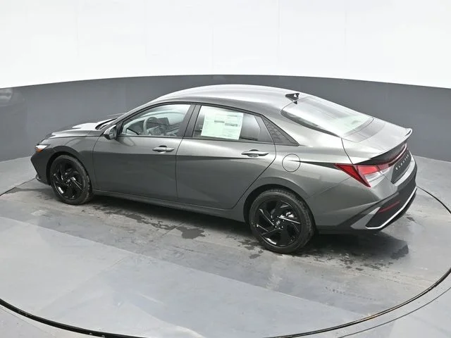 New 2026 Gray Hyundai SEL Sport image 11