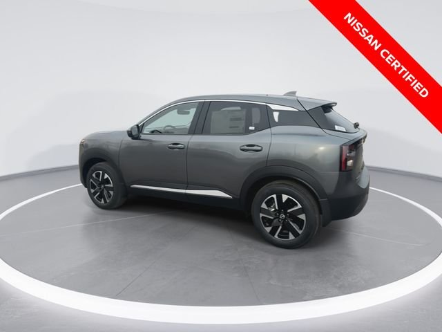 Used 2025 Gray Nissan SV image 6