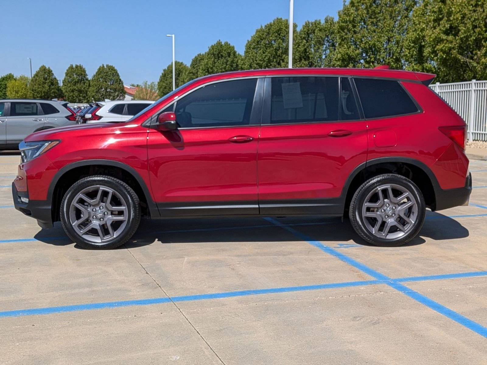 2023 Honda Passport EX-L - Photo 9