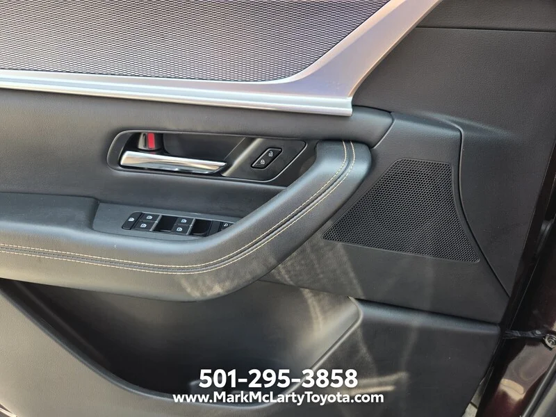 Used 2024 Red MAZDA 3.3 TURBO PREMIUM AWD image 27