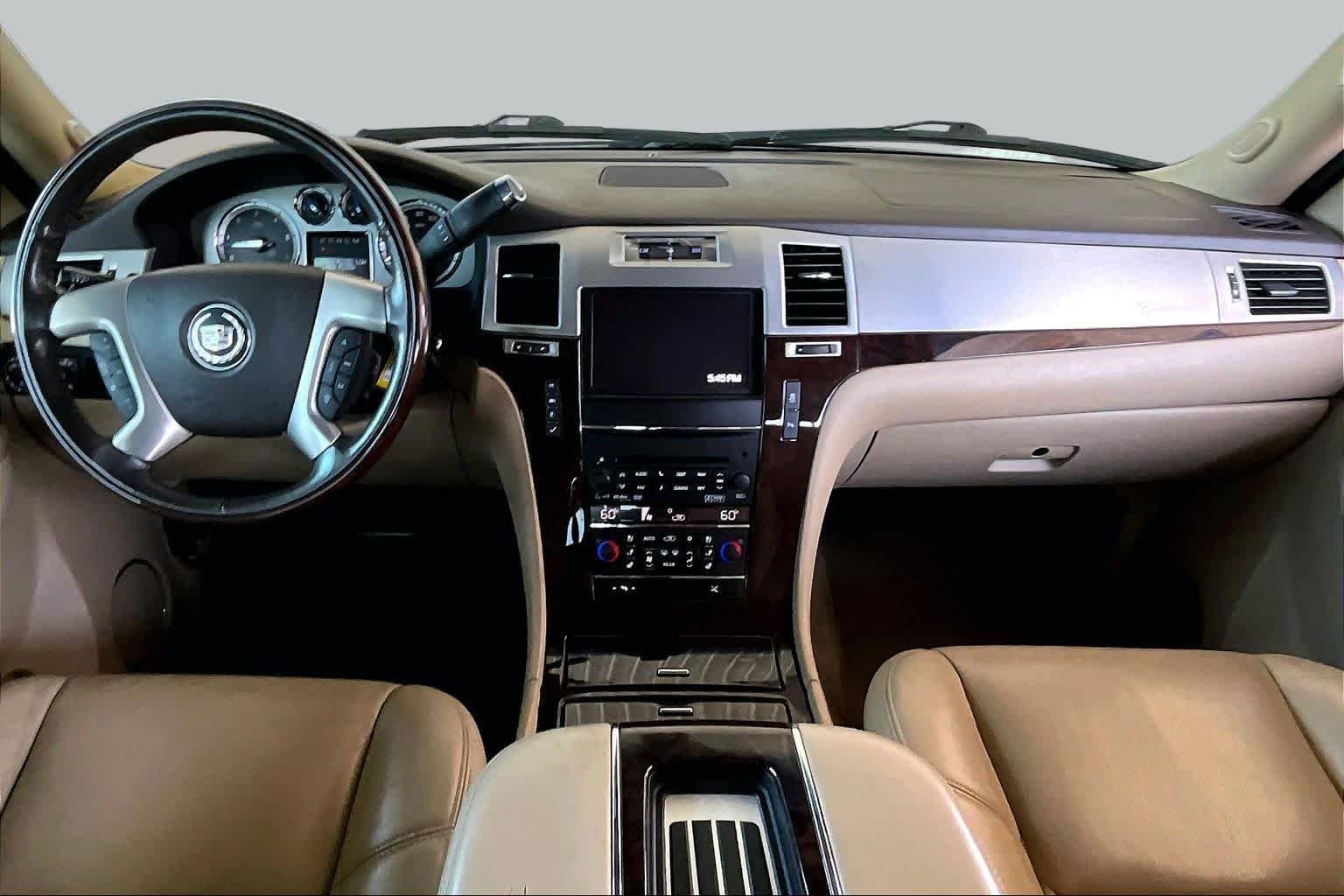 Used 2013 Black Raven Cadillac Luxury image 15