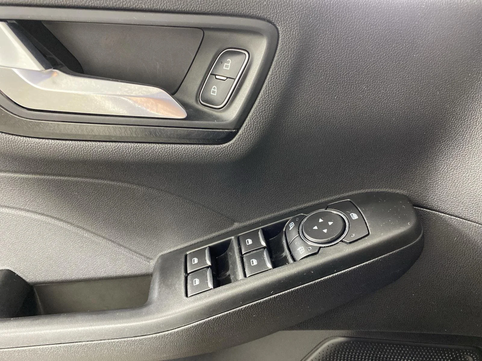 Used 2022 Atlas Blue Ford SEL image 12