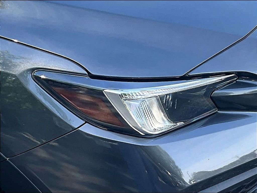 Used 2022 Gray Subaru Premium image 31