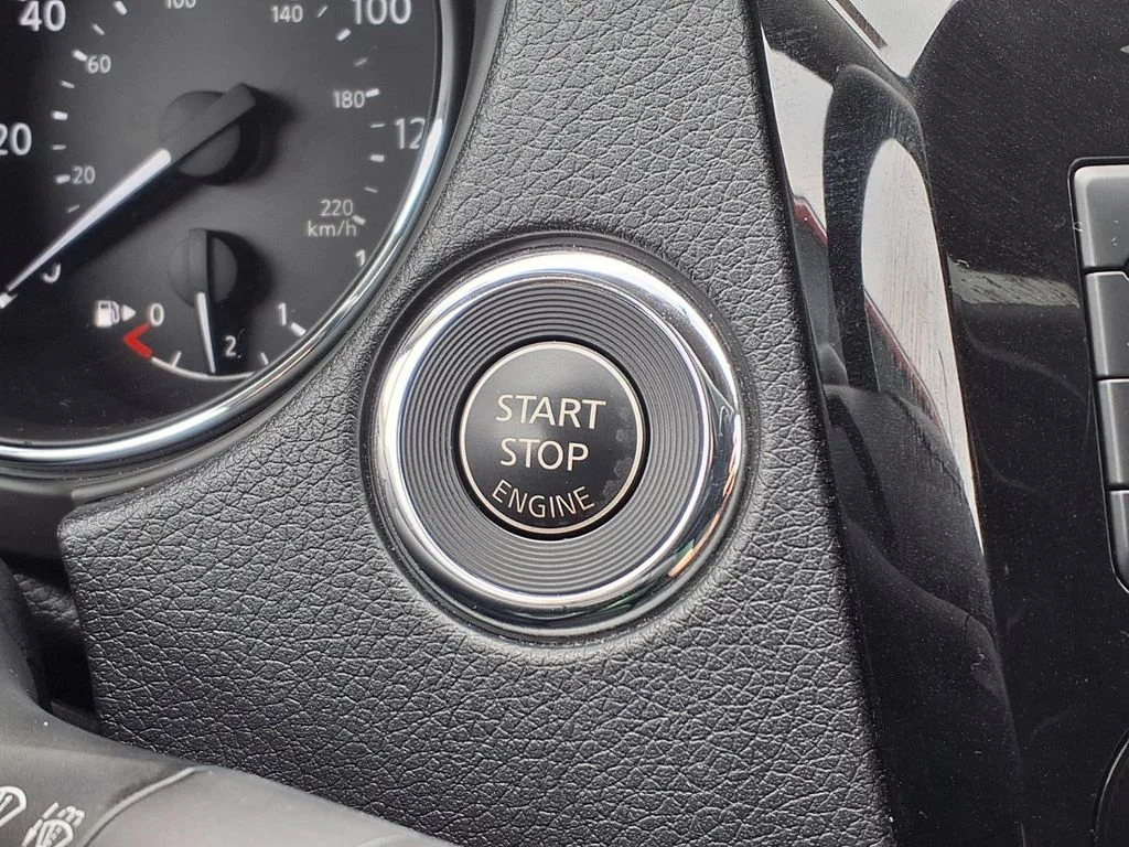 Used 2018 Gun Metallic Nissan SV image 26