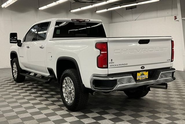 2025 Chevrolet Silverado 2500HD LTZ - Photo 3
