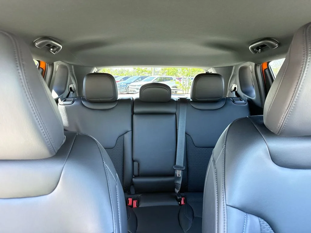 New 2026 Joose Exterior Paint Jeep Latitude image 26