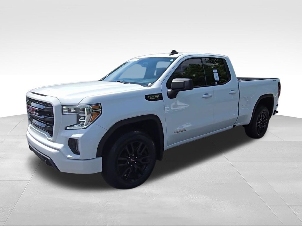 Used 2021 White GMC Elevation image 4
