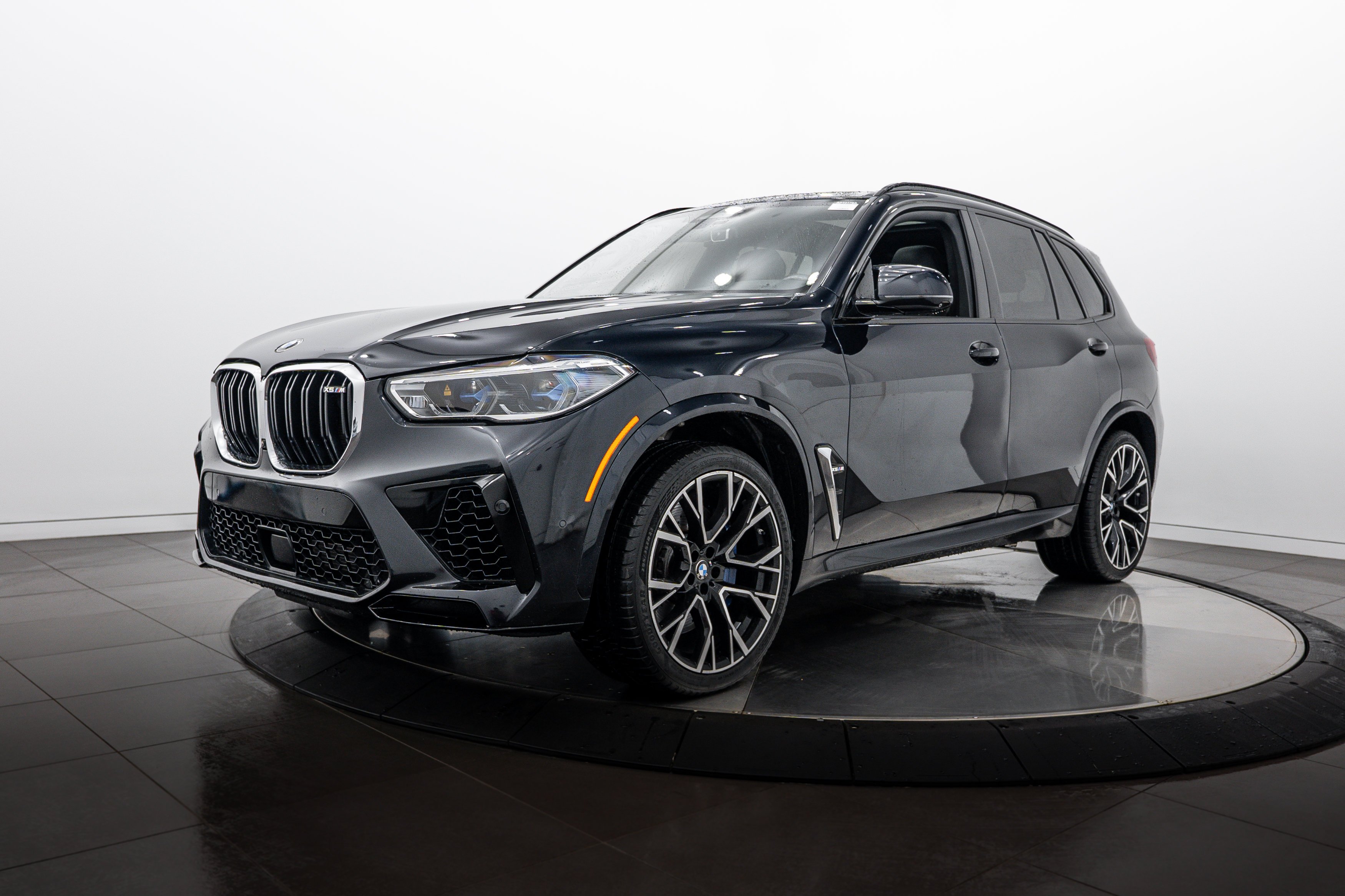 Used 2021 Carbon Black Metallic BMW  image 7