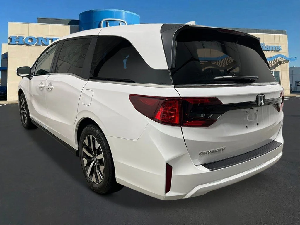 New 2027 PLATINUM WHITE PEARL Honda EX-L image 3