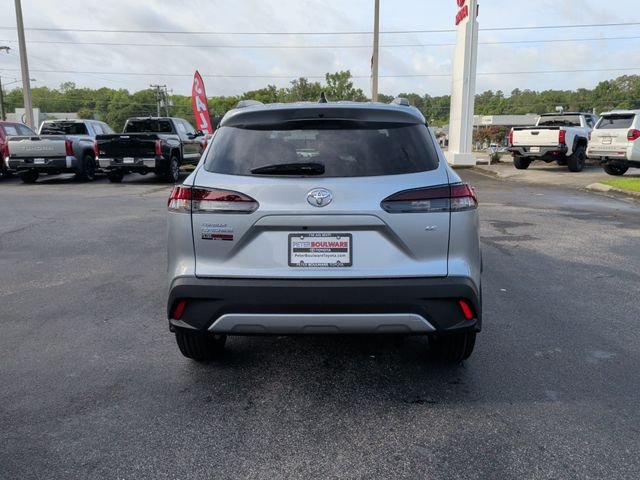 New 2026 Sonic Silver Toyota LE image 5