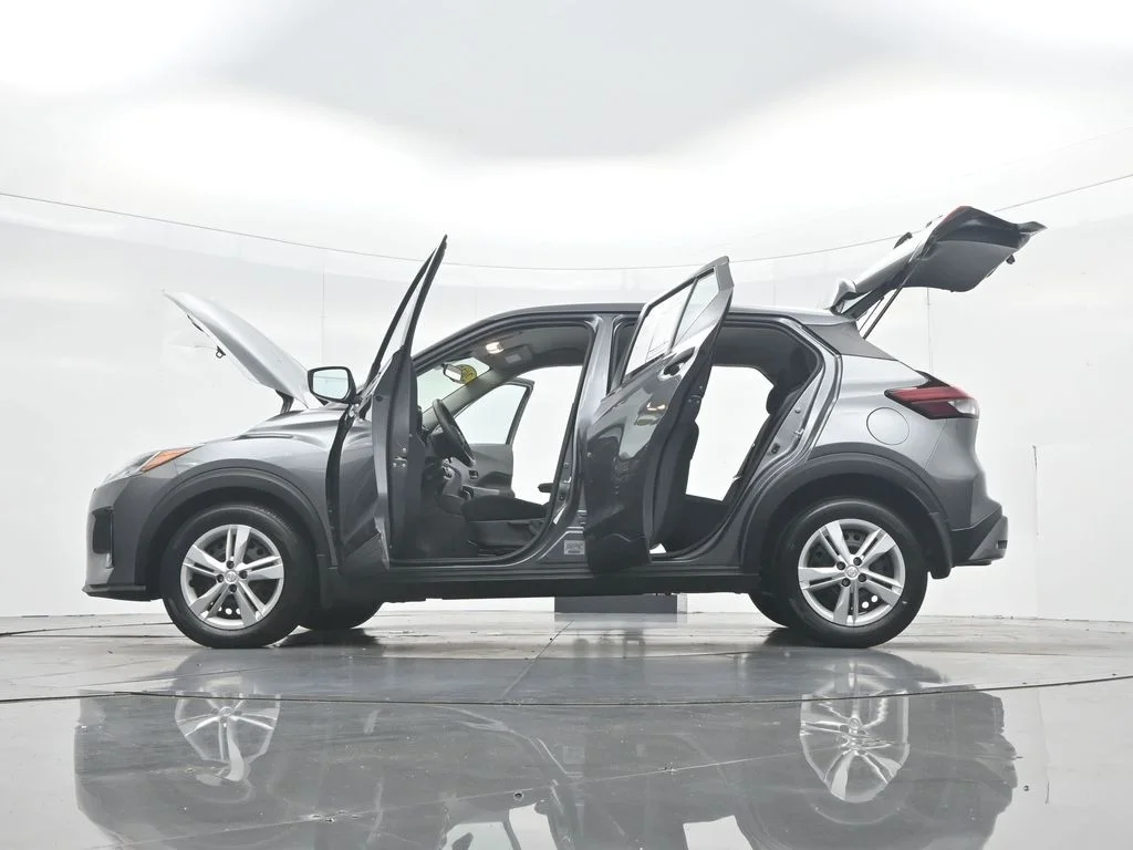 Certified Used 2025 Gun Metallic Nissan S image 57