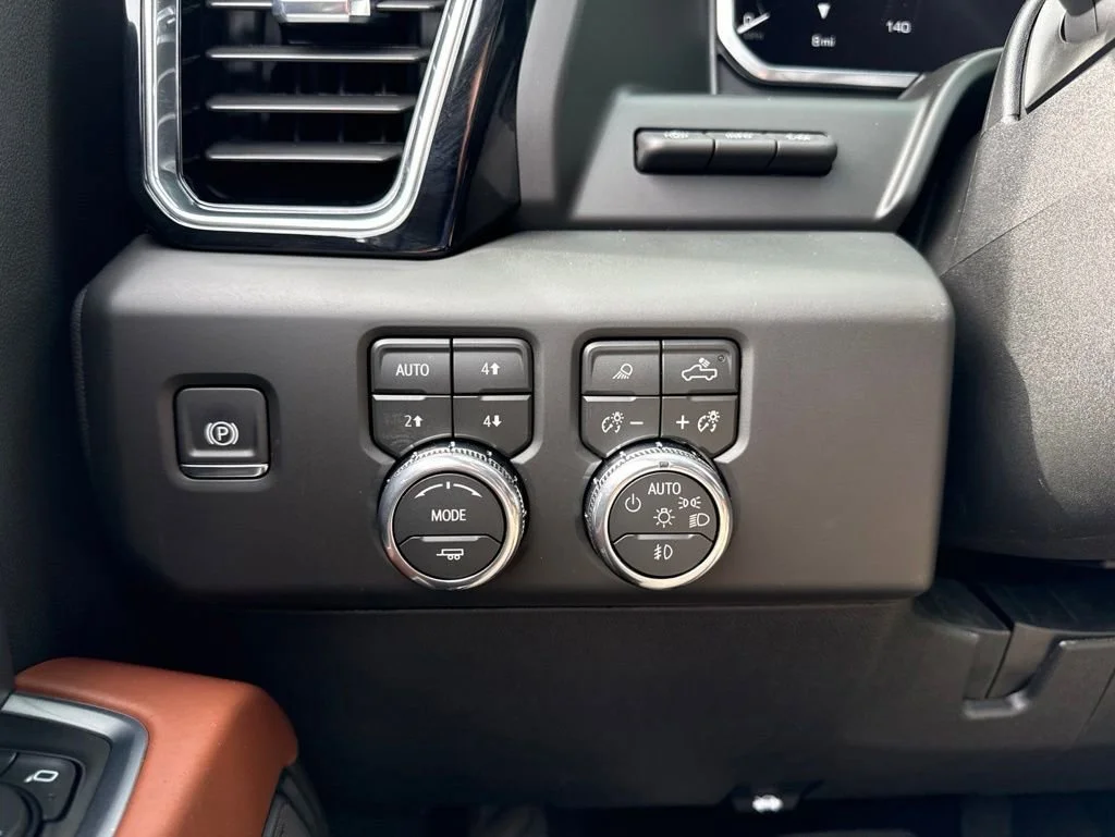 New 2026 Glacier White Tricoat GMC Denali Ultimate image 26