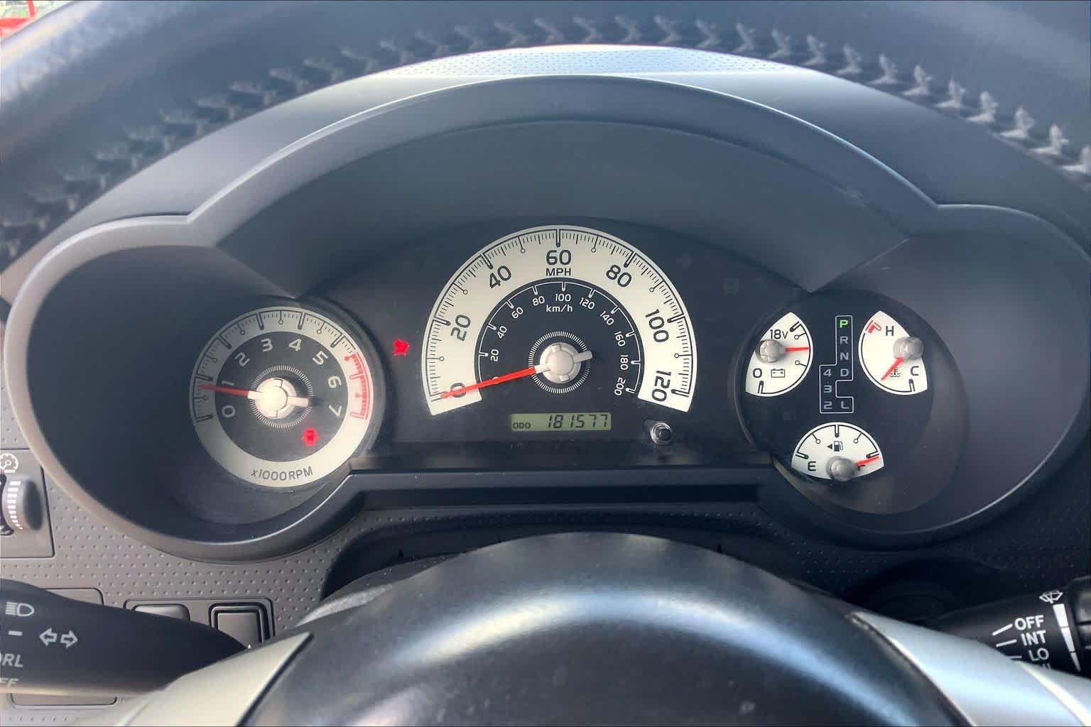 Used 2014 Iceberg Toyota  image 25