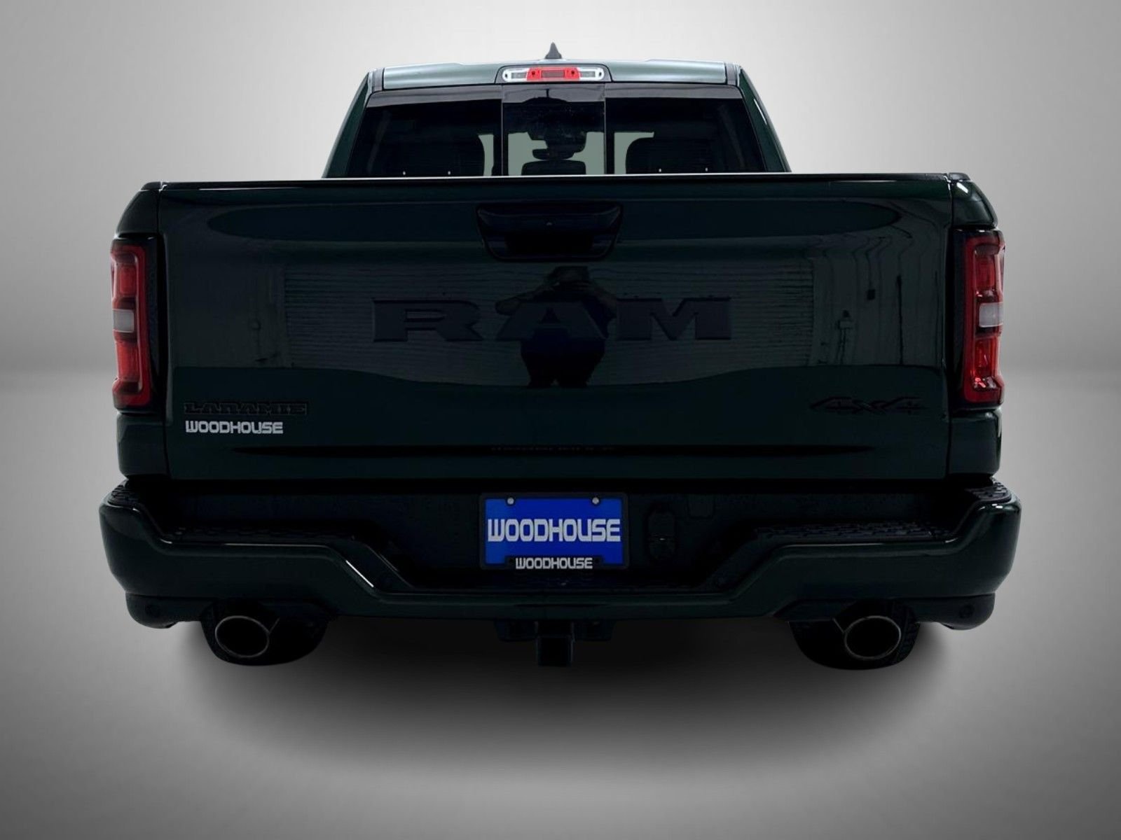New 2026 Serrano-Green Metallic Exterior Paint RAM Laramie image 6