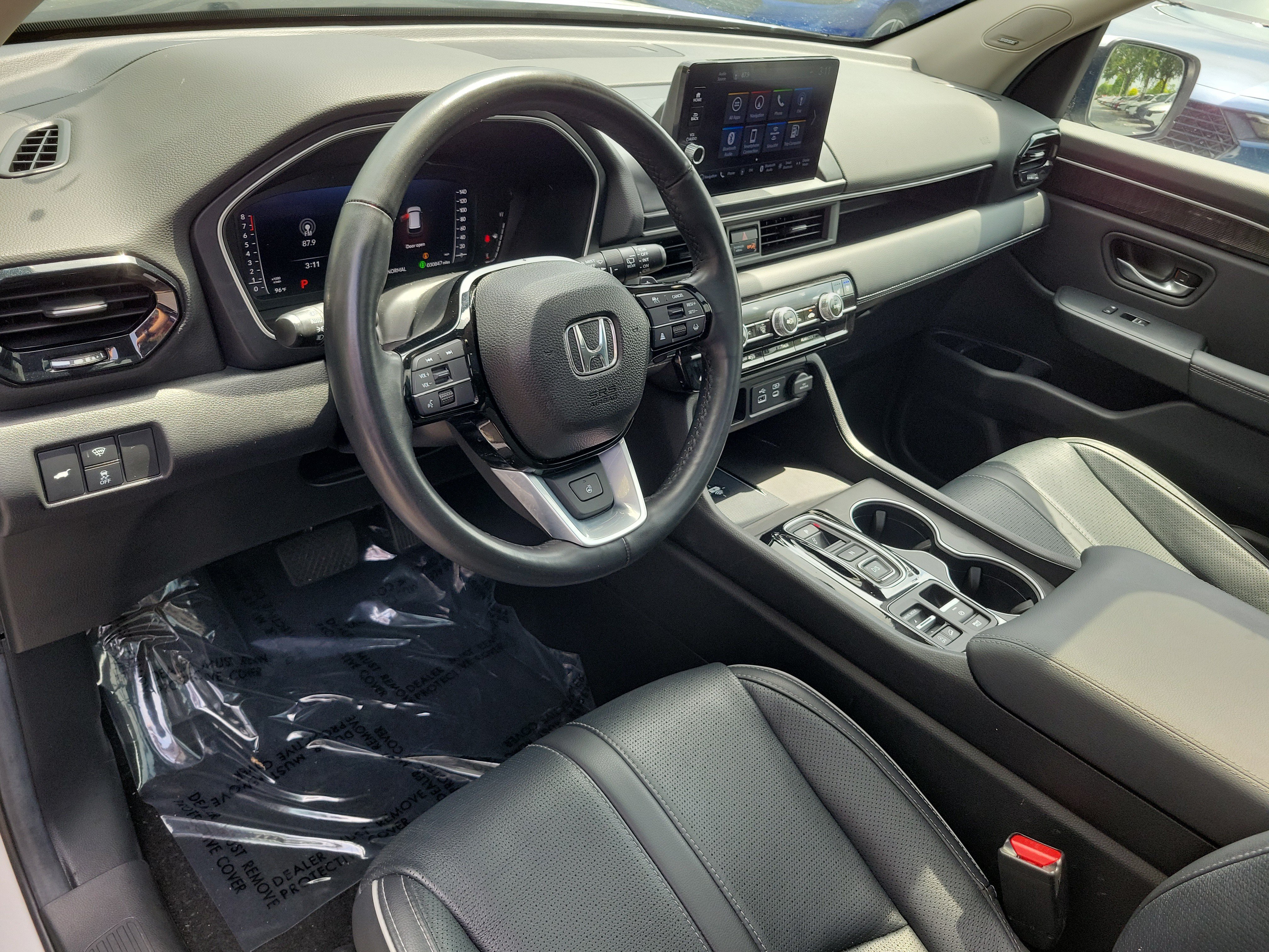 Certified Used 2025 Platinum White Pearl Honda AWD Elite image 49