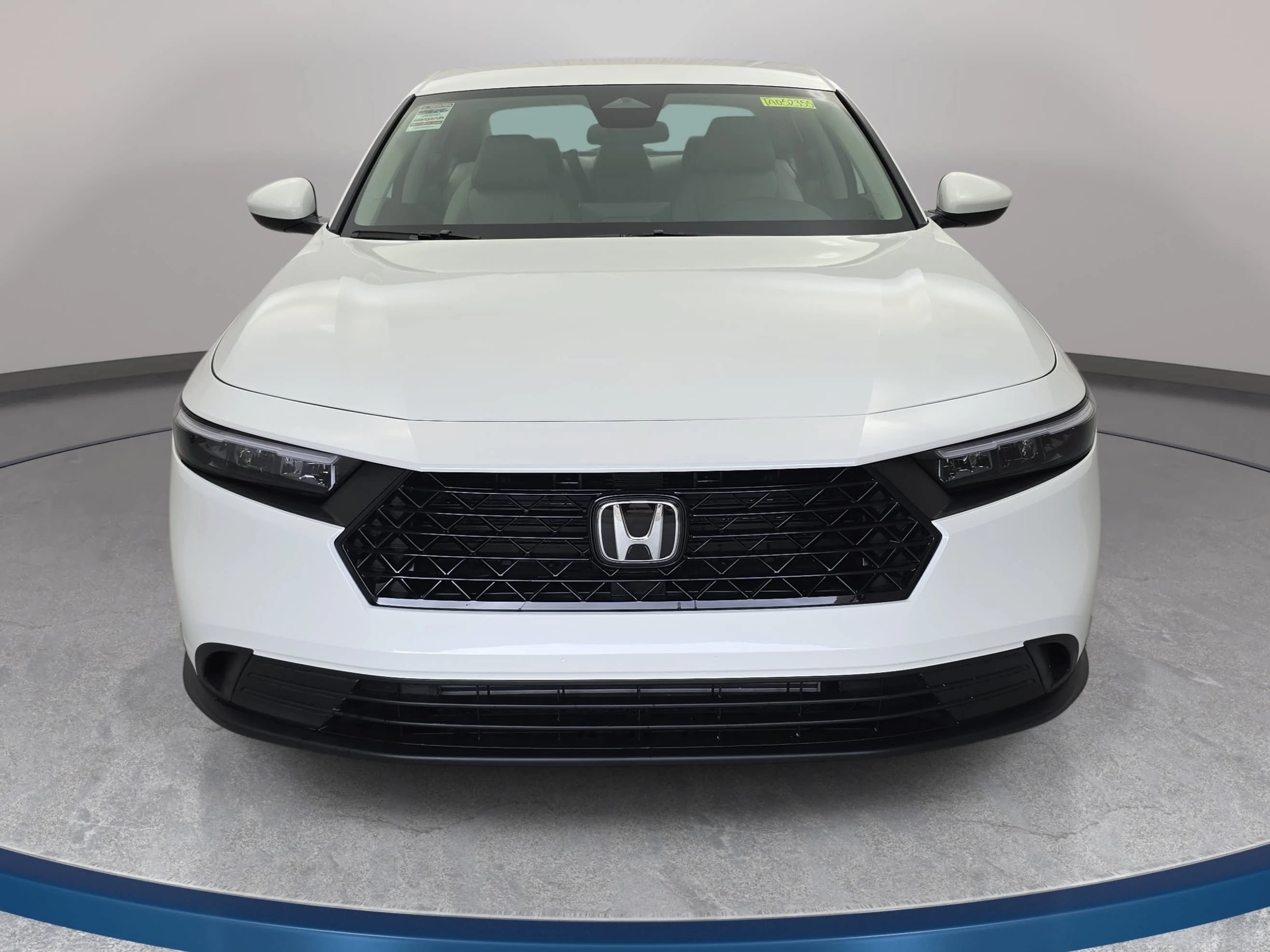 New 2026 Platinum White Pearl Honda LX image 2