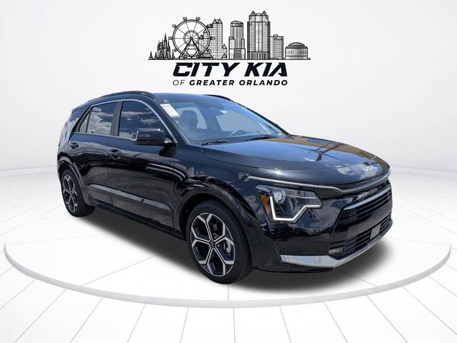 Used 2025 Black Kia EX Touring image 7