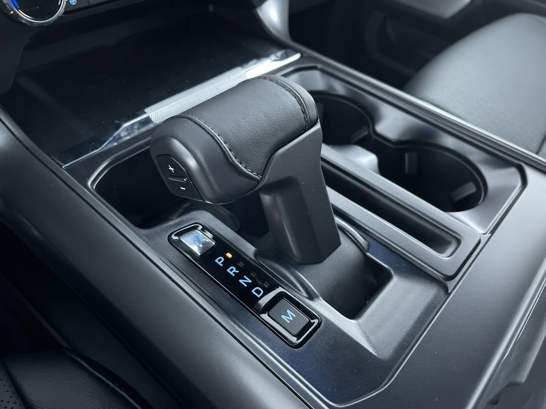 New 2026 Avalanche Ford Lariat image 22