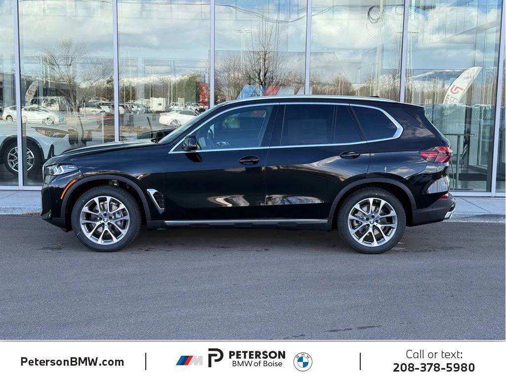 New 2026 Black BMW xDrive40i image 3