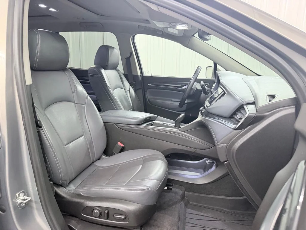 Used 2018 Gray Buick Essence image 41