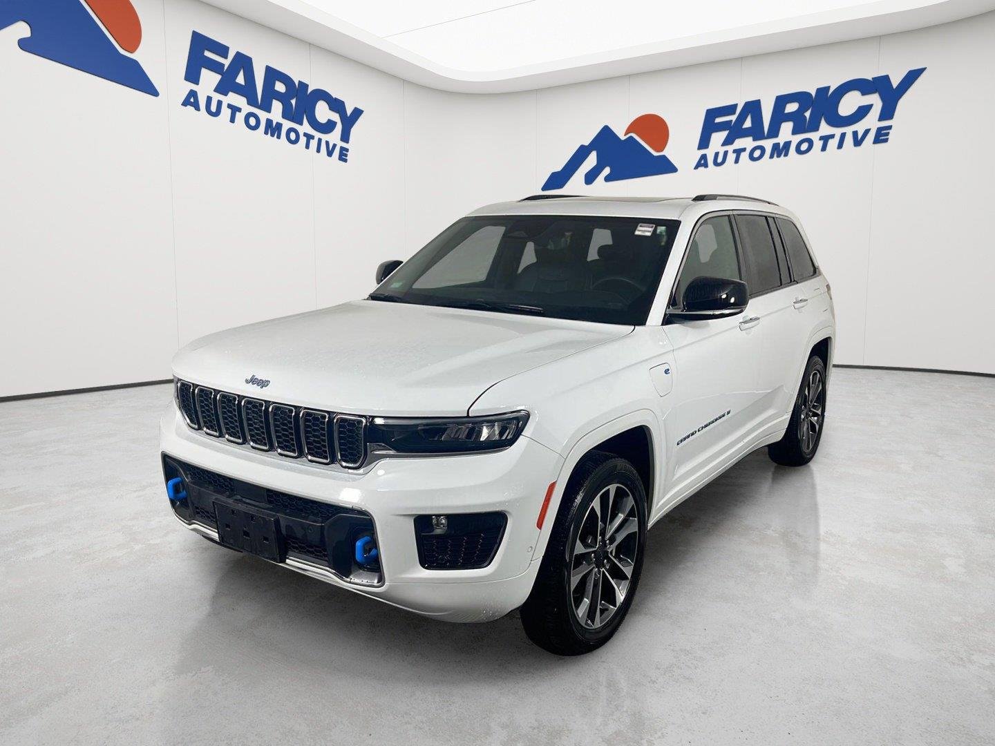 Used 2023 Bright White Clearcoat Jeep Overland image 6