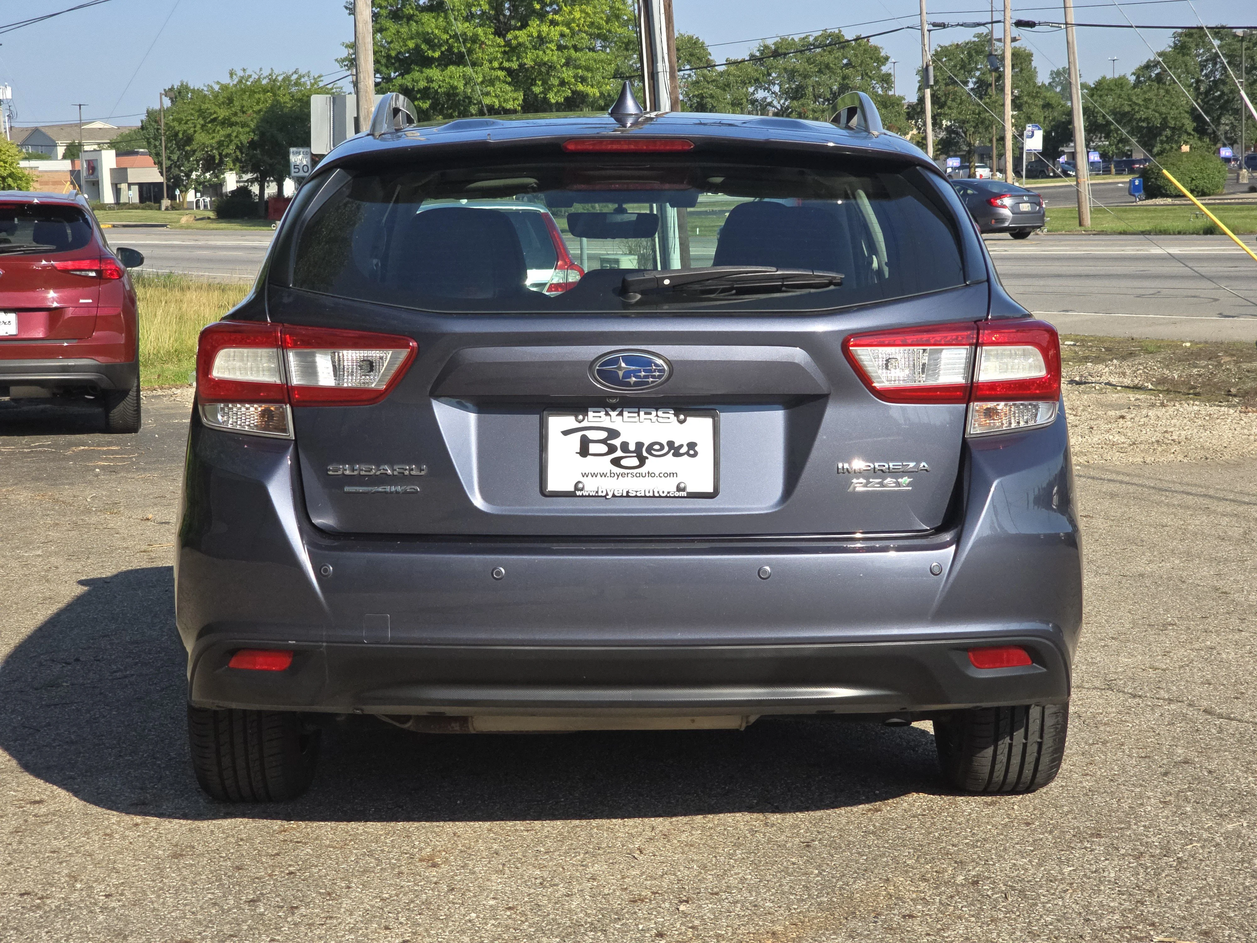 Used 2017 Carbide Gray Metallic Subaru Limited image 6