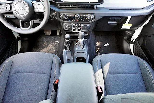 2025 Jeep Wrangler 4xe Sports S 4XE - Photo 26