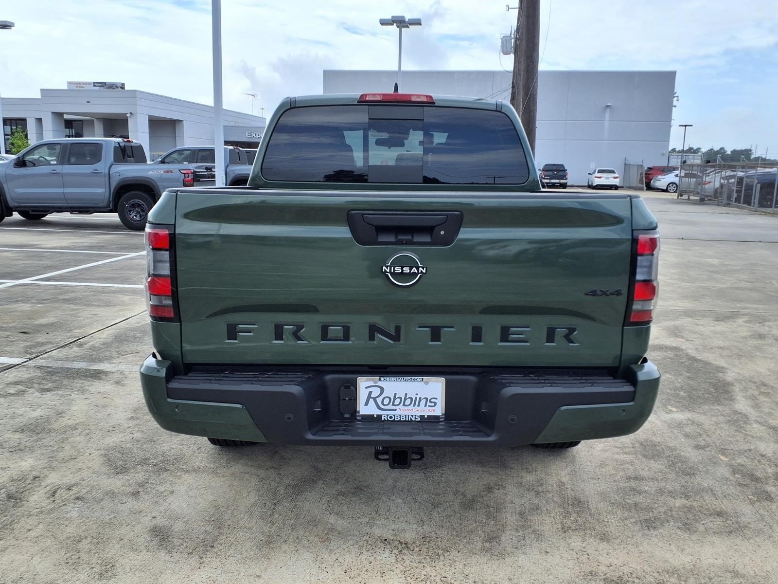 2026 Nissan Frontier SV Green at Robbins Nissan