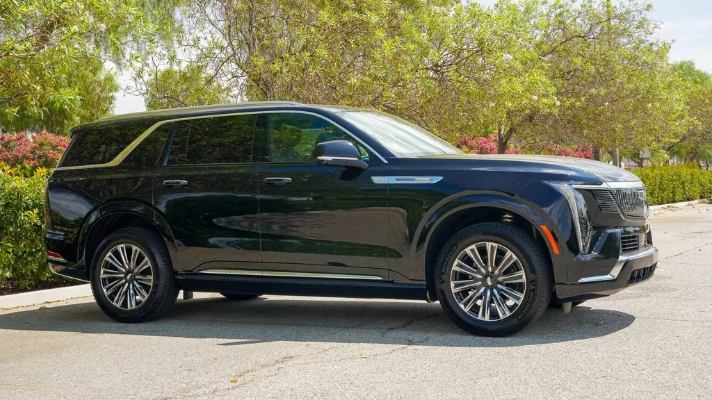 2026 Cadillac Escalade IQL Luxury - Photo 7