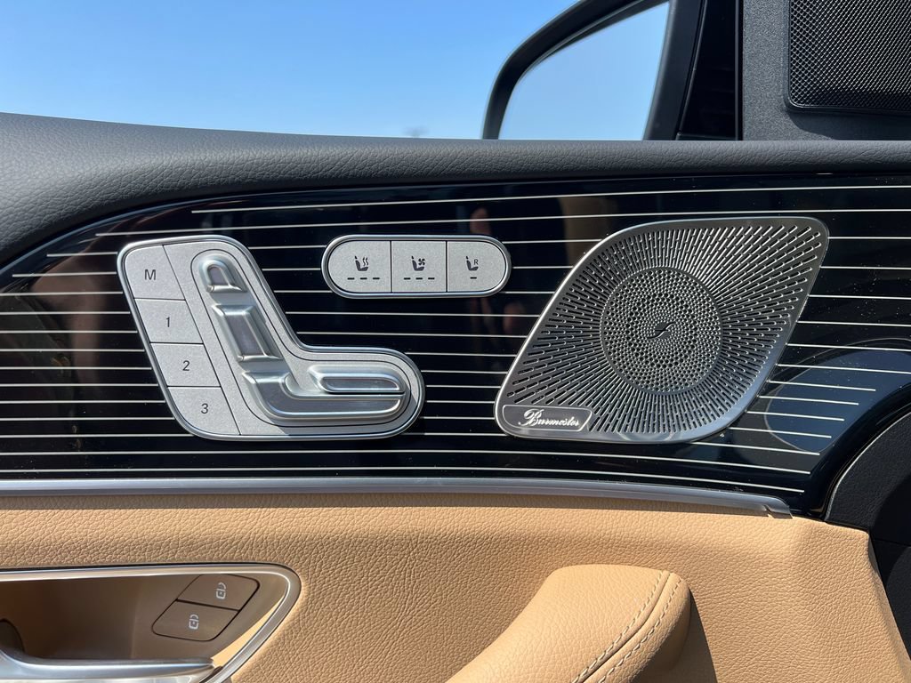 New 2026 Obsidian Black Metallic Mercedes-Benz GLE 350 image 45