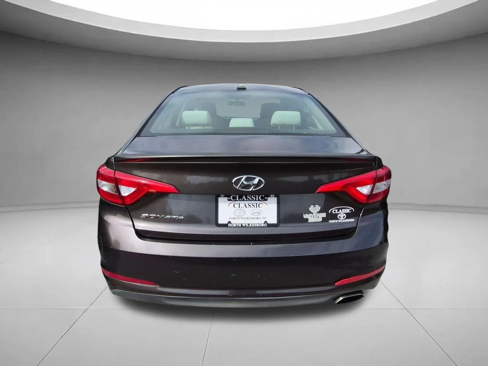 Used 2015 Dark Truffle Hyundai 2.4L SE image 3