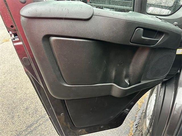 New 2026 Granite Crystal Metallic Clear-Coat Exterior Paint RAM Tradesman image 17