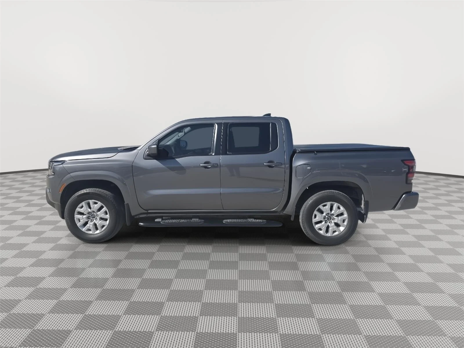 Used 2023 Gray-Samuel Nissan SV image 14