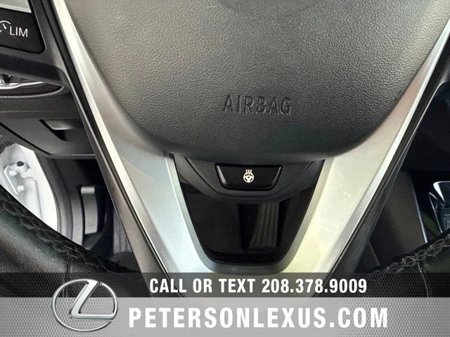 Used 2022  BMW xDrive30i image 27