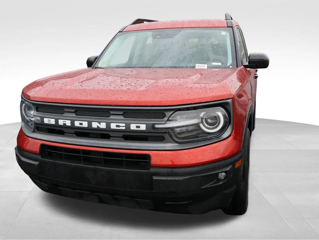 Used 2023 Chili Pepper Red Ford Big Bend image 2
