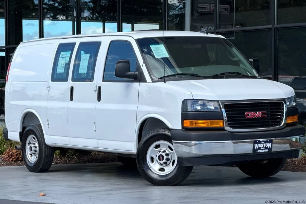 2025 GMC Savana Cargo Van