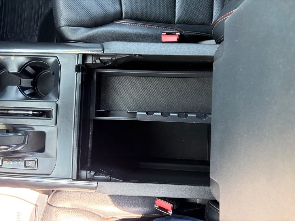 Used 2023 Black Ford Lariat image 14