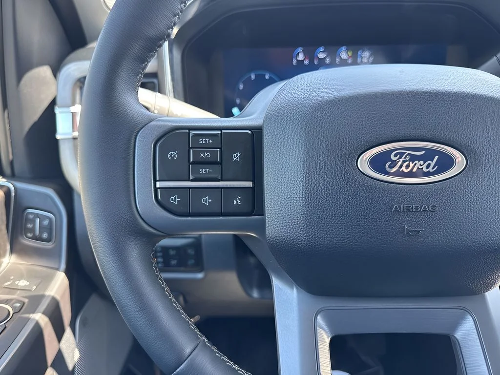 Used 2026 Blue Ford Lariat image 14