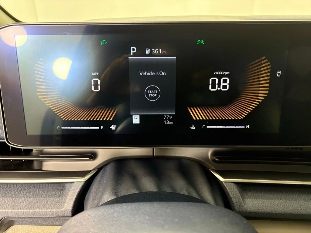 New 2026 White Kia EX image 25