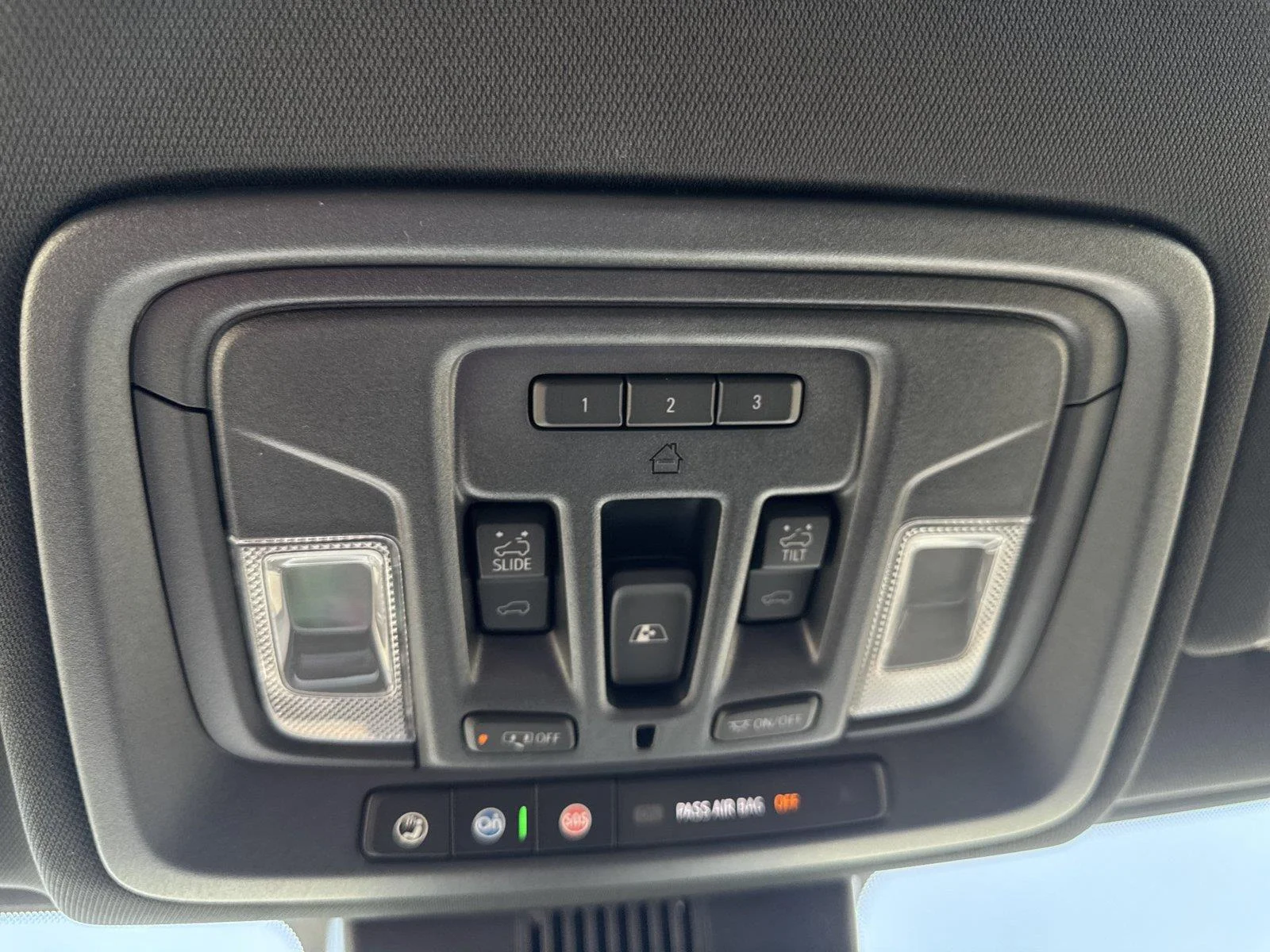 New 2026 Sterling Metallic GMC AT4 image 30