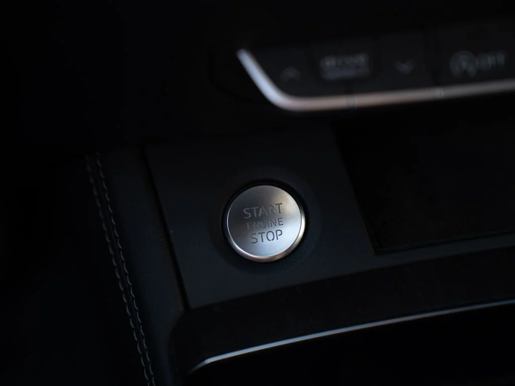 Used 2023 Silver Audi  image 28