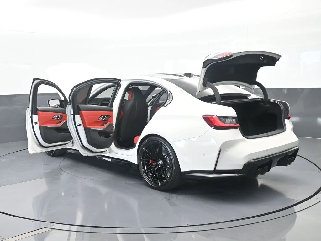 Used 2026 Alpine White BMW Competition image 82