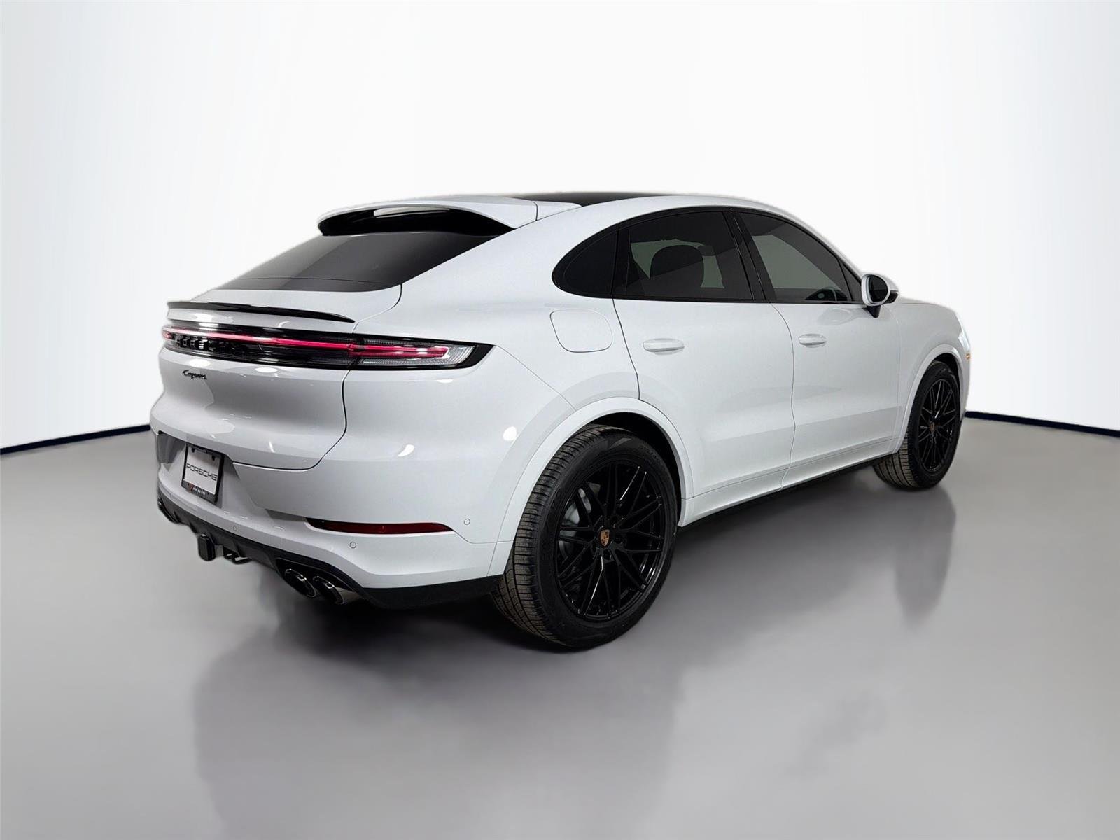 New 2026 Carrara White Metallic Porsche Coupe image 7