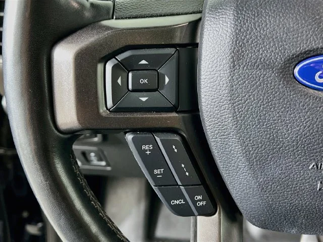 Used 2021 Blue Ford Limited image 13