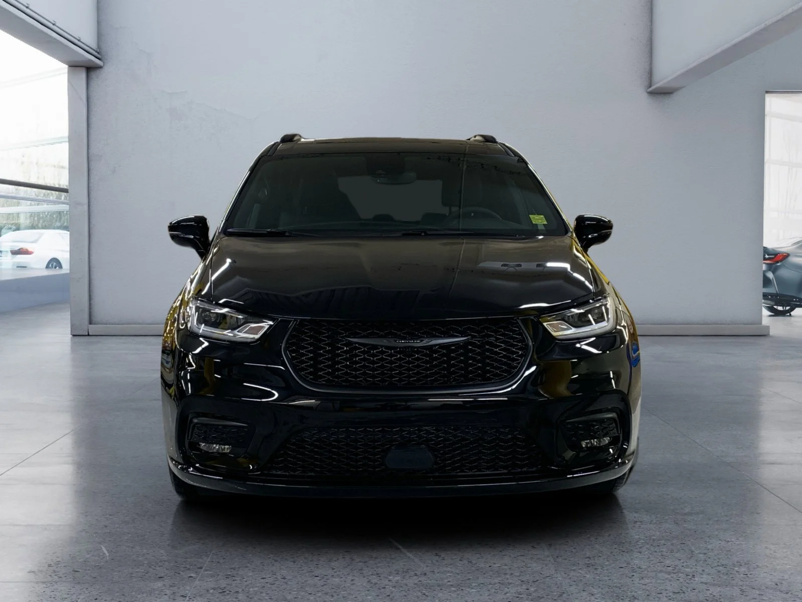 New 2026 Diamond Blk Crystal Pearl Chrysler Select image 8