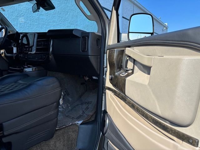 Used 2025 Special Exterior Color GMC Explorer Limited SE image 19