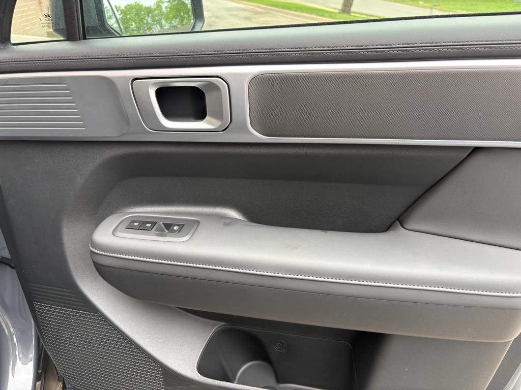 New 2026 Ecotronic Gray Hyundai SEL image 31
