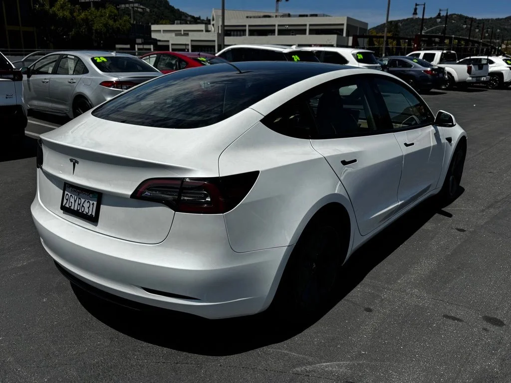 Used 2023  Tesla Base image 3